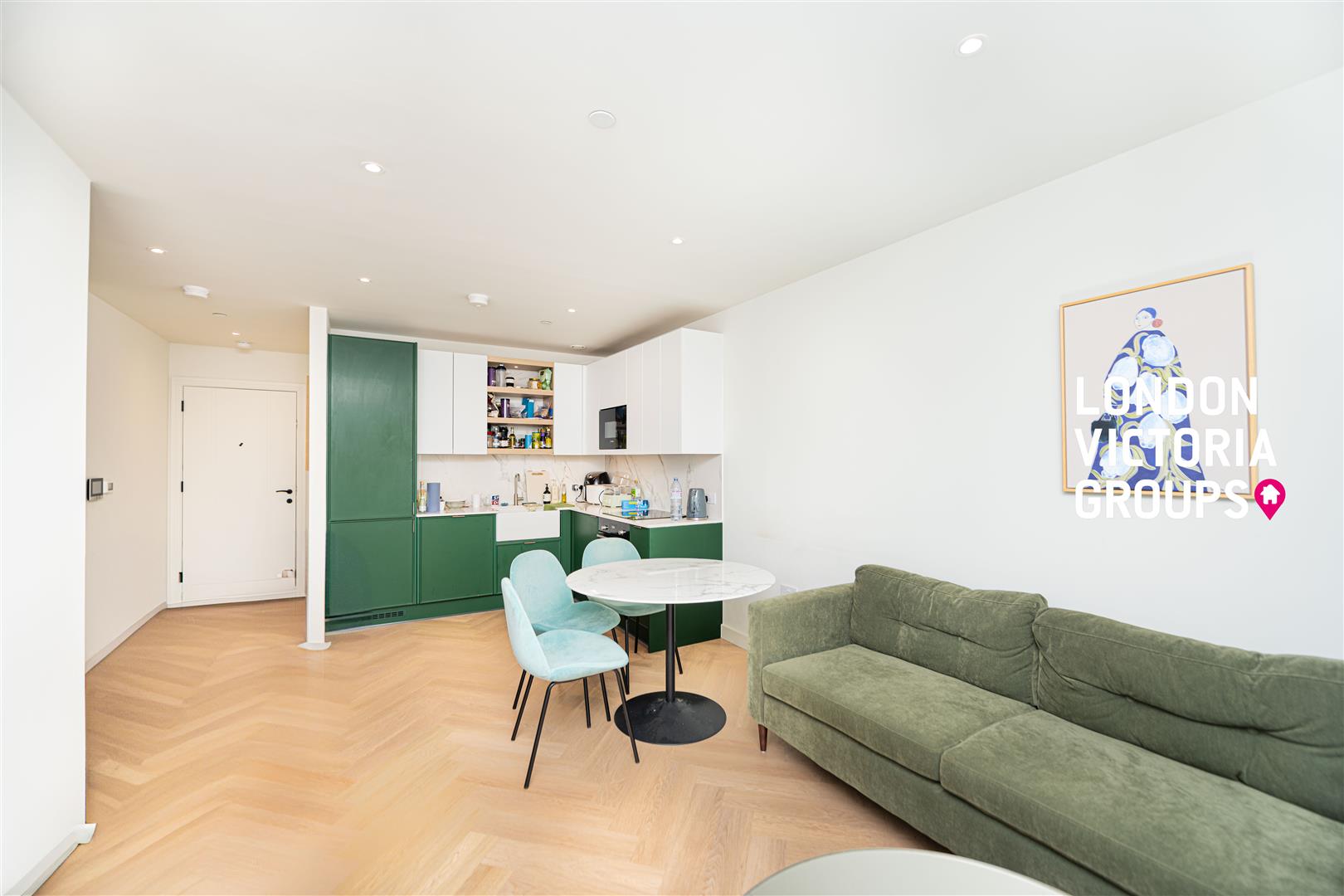 1 bed property in Bower House, 4 Henshaw Parade, London